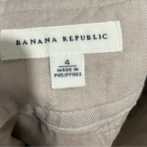 Banana Republic 100% Linen Short Skirt Lined Back Zip Khaki Belted Waist Size 4 - Picture 3 of 10